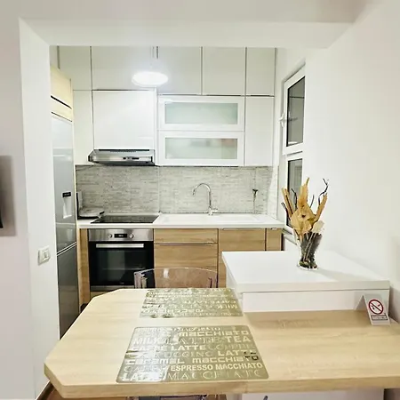 Апартаменты Modern In The Heart Of *