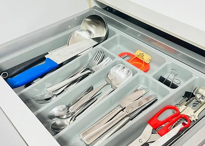 Modern In The Heart Of 아파트