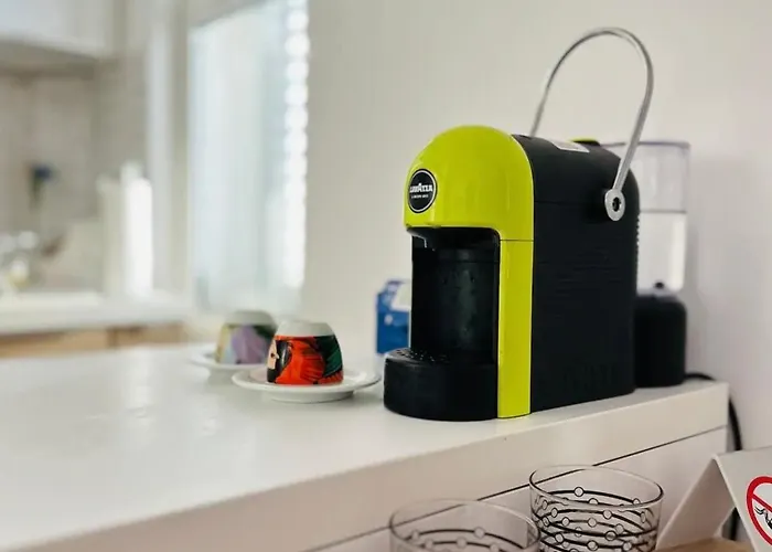 Modern In The Heart Of 아파트 *